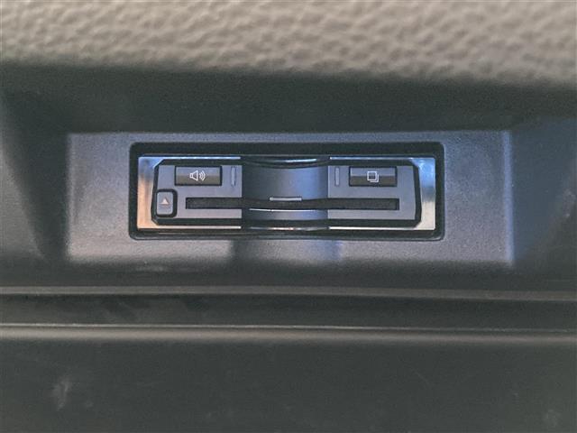エレガンス 禁煙車 ALPINE9型ナビ フルセグTV BlueTooth接続 ALPINE後席モニター バックカメラ ETC スマートキー ハーフレザーシート パワーシート LEDライト フォグランプ 17AW(23枚目)