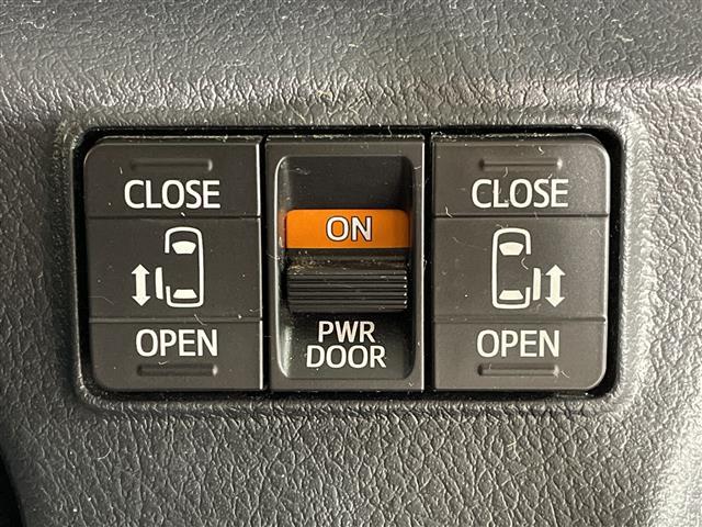 シエンタ Ｇ　社外メモリナビ　フルセグテレビ　バックカメラ　プッシュスタート　両側パワースライドドア　ＥＴＣ　衝突被害軽減システム　オートマチックハイビーム（8枚目）