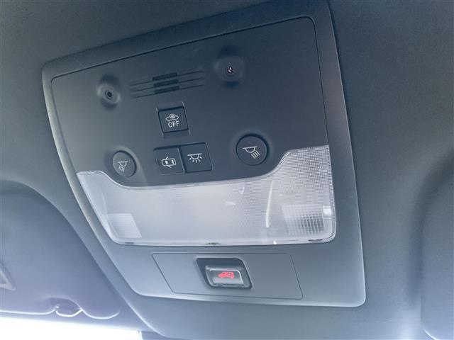 IS IS300h Fスポーツ 純正ナビ フルセグ バックカメラ 純正ビルトインETC2.0 ステアリングスイッチ ブルーレイ視聴可 プリクラッシュセーフティ レーンキープアシスト アダプティブクルーズコントロール オートハイビーム(12枚目)