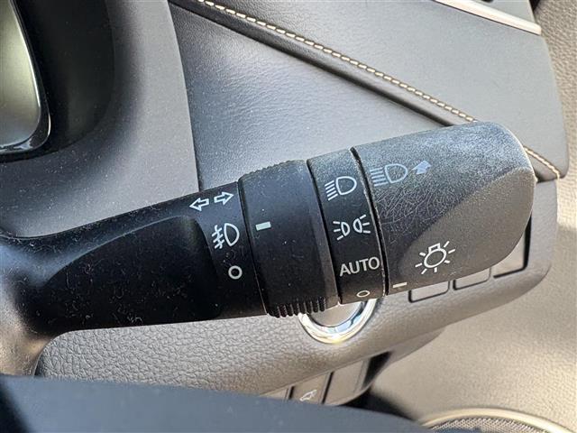 ハリアー プレミアム ALPINEナビ(CD/DVD/BT/SD) フルセグテレビ バックカメラ サンルーフ ETC ドライブレコーダー レーダークルーズコントロール プリクラッシュセーフティ コーナーセンサー(8枚目)