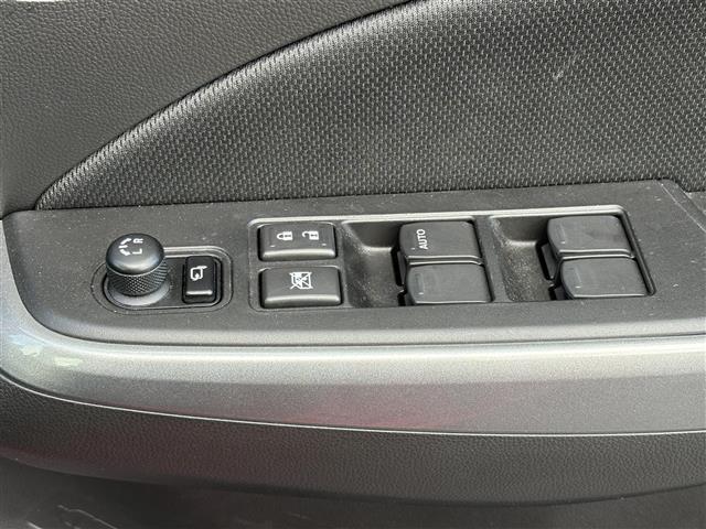 スイフト XG 社外ナビ(CD/DVD/BT/SD) フルセグテレビ 運転席シートヒーター ETC スマートキー プッシュスタートボタン フロアマット オートライト オートエアコン(8枚目)