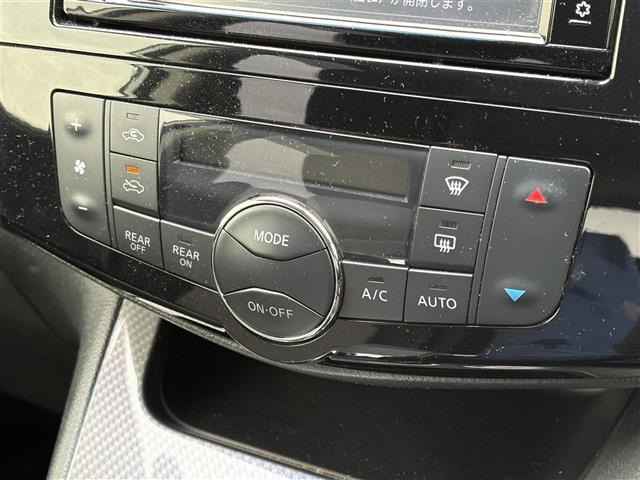 セレナ ライダーブラックラインS-HVアドバンスドセーフティ 純正ナビ(CD/DVD/AUX/BT) 全方位カメラ エマージェンシーブレーキ 両側パワースライドドア コーナーセンサー クルーズコントロール オートライト スマートキー プッシュスタートボタン(14枚目)