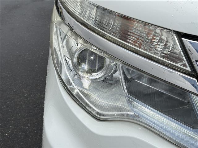 セレナ ライダーブラックラインS-HVアドバンスドセーフティ 純正ナビ(CD/DVD/AUX/BT) 全方位カメラ エマージェンシーブレーキ 両側パワースライドドア コーナーセンサー クルーズコントロール オートライト スマートキー プッシュスタートボタン(34枚目)