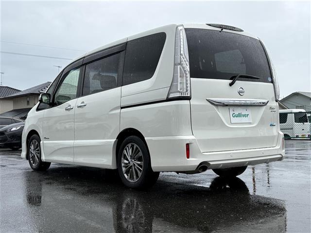 セレナ ライダーブラックラインS-HVアドバンスドセーフティ 純正ナビ(CD/DVD/AUX/BT) 全方位カメラ エマージェンシーブレーキ 両側パワースライドドア コーナーセンサー クルーズコントロール オートライト スマートキー プッシュスタートボタン(43枚目)