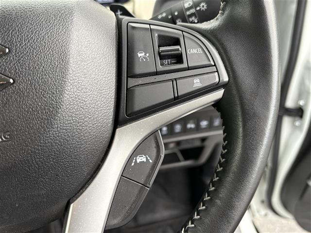 クロスビー ハイブリッドＭＺ　純正ナビ（ＣＤ／ＤＶＤ／ＢＴ／ＳＤ／ＵＳＢ）　全方位カメラ　フルセグテレビ　衝突軽減ブレーキ　前後ドライブレコーダー　ＥＴＣ　前席シートヒーター　コーナーセンサー　ステアリングリモコン（5枚目）