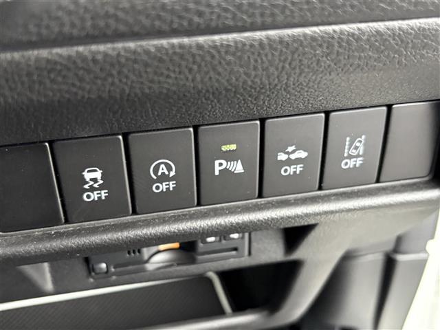 クロスビー ハイブリッドＭＺ　純正ナビ（ＣＤ／ＤＶＤ／ＢＴ／ＳＤ／ＵＳＢ）　全方位カメラ　フルセグテレビ　衝突軽減ブレーキ　前後ドライブレコーダー　ＥＴＣ　前席シートヒーター　コーナーセンサー　ステアリングリモコン（8枚目）