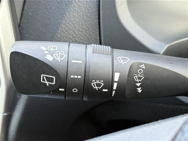 ランドクルーザープラド TX 純正ナビ(CD/DVD/SD/BT) バックカメラ フルセグテレビ モデリスタ プリクラッシュセーフティ レーンキープアシスト レーダークルーズコントロール テレビキャンセラー MTモード付き(6枚目)