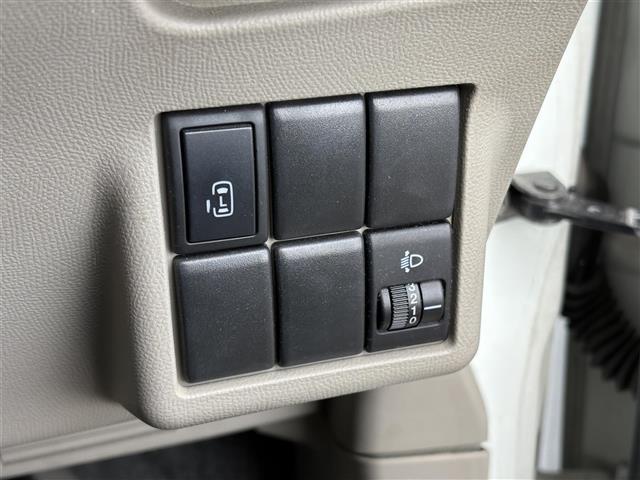 パレット X オーディオ(AM/FM/CD/AUX) バックカメラ 片側パワースライドドア スマートキー プッシュスタートボタン 電格ミラー ドアバイザー フロアマット ベンチシート(7枚目)