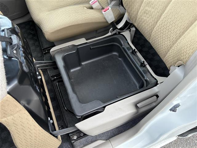 パレット X オーディオ(AM/FM/CD/AUX) バックカメラ 片側パワースライドドア スマートキー プッシュスタートボタン 電格ミラー ドアバイザー フロアマット ベンチシート(24枚目)