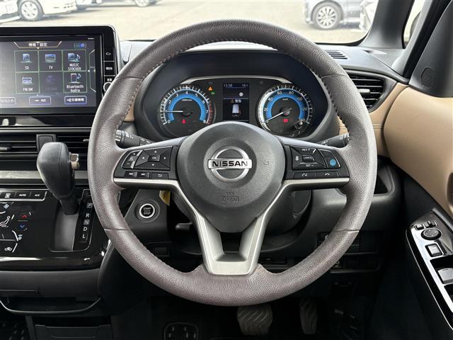 ルークス ハイウェイスター Gターボプロパイロットエディション 純正ナビ(CD/DVD/BT/SD/USB) アラウンドビューモニター フルセグテレビ エマージェンシーブレーキ レーンキープアシスト コーナーセンサー ブラウンシート ドライブレコーダー ETC(2枚目)