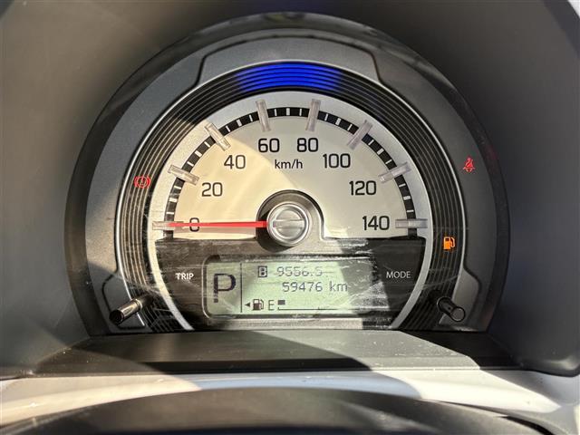 ハスラー Ｇ　ナビ（ＣＤ／ＤＶＤ／ＢＴ／ＳＤ）　フルセグテレビ　衝突軽減ブレーキ　運転席シートヒーター　ＥＴＣ　オートエアコン　アイドリングストップ　スマートキー　プッシュスタートボタン　ベンチシート（3枚目）