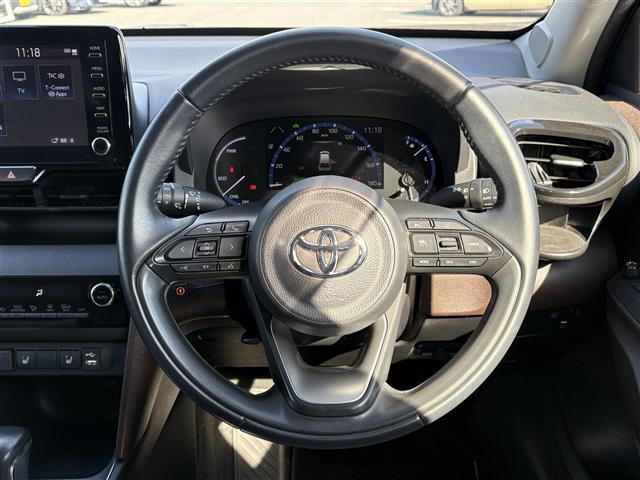 ヤリスクロス ハイブリッドＺ　ナビ（ＢＴ／ＵＳＢ／Ｍｉｒａｃａｓｔ）　モデリスタエアロ　パノラマビュー　フルセグテレビ　テレビキャンセラー　プリクラッシュセーフティ　レーンキープアシスト　ブラインドスポットモニター（2枚目）