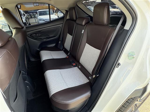 ヤリスクロス ハイブリッドＺ　ナビ（ＢＴ／ＵＳＢ／Ｍｉｒａｃａｓｔ）　モデリスタエアロ　パノラマビュー　フルセグテレビ　テレビキャンセラー　プリクラッシュセーフティ　レーンキープアシスト　ブラインドスポットモニター（31枚目）