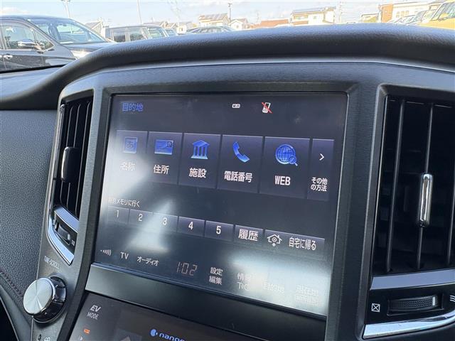 クラウンハイブリッド アスリートＳ　純正ナビ（ＣＤ／ＤＶＤ／ＵＳＢ／ＡＵＸ／ＢＴ）　バックカメラ　フルセグテレビ　レーダークルーズコントロール　テレビキャンセラー　コーナーセンサー　ＥＴＣ　ドライブレコーダー　ステアリングヒーター（18枚目）
