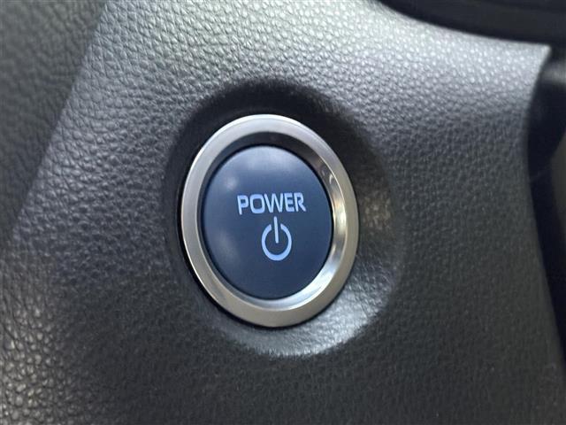 カローラツーリング ハイブリッド　ダブルバイビー　ナビ（ＢＴ／ＣＤ／ＤＶＤ／ＵＳＢ／Ｍｉｒａｃａｓｔ）　バックカメラ　フルセグテレビ　プリクラッシュセーフティ　ブラインドスポットモニター　コーナーセンサー　ブレーキホールド　オートハイビーム（11枚目）