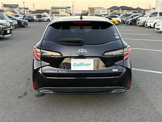 カローラツーリング ハイブリッド　ダブルバイビー　ナビ（ＢＴ／ＣＤ／ＤＶＤ／ＵＳＢ／Ｍｉｒａｃａｓｔ）　バックカメラ　フルセグテレビ　プリクラッシュセーフティ　ブラインドスポットモニター　コーナーセンサー　ブレーキホールド　オートハイビーム（41枚目）