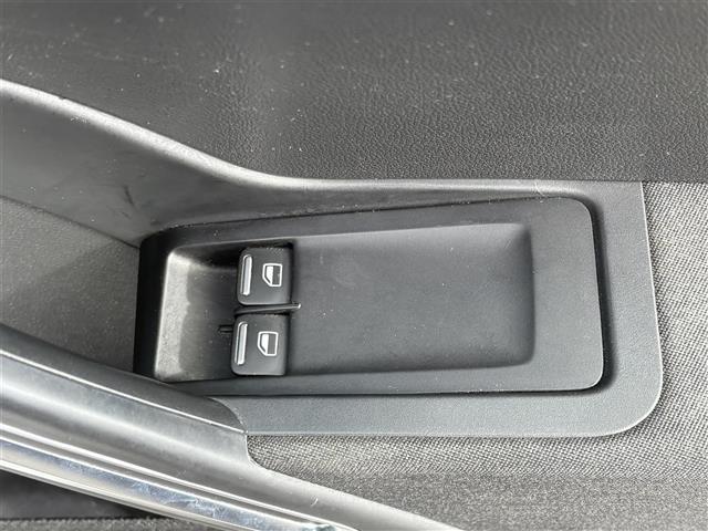 ザ・ビートル デザイン ナビ(CD/DVD/BT/AUX/SD) バックカメラ フルセグテレビ ドライブレコーダー ETC クルーズコントロール MTモード付AT オートライト スマートキー プッシュスタートボタン(8枚目)