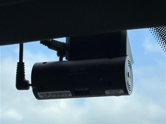 ザ・ビートル デザイン ナビ(CD/DVD/BT/AUX/SD) バックカメラ フルセグテレビ ドライブレコーダー ETC クルーズコントロール MTモード付AT オートライト スマートキー プッシュスタートボタン(12枚目)