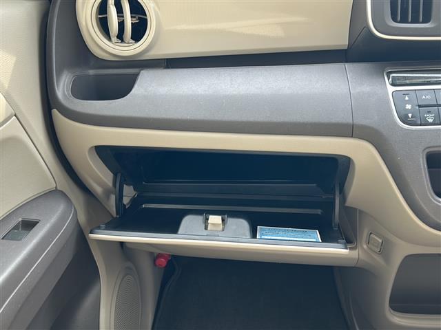 Ｎ－ＯＮＥ Ｇ　純正ナビ　ＦＭ／ＡＭ／ＢＴ／ＳＤ／ＵＳＢ／ＴＶ／ＤＶＤ／ＣＤ　Ｐスタート　ＴＲＣ　純正フロアマット　ＬＥＤヘッド　保証書　取扱説明書（8枚目）