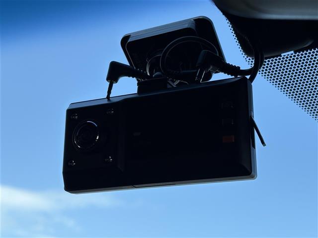 クラウンハイブリッド RS ナビ(Miracast/CD/DVD/SD/AUX/USB/BT) バックカメラ フルセグテレビ レーダークルーズコントロール ETC 2.0 ドライブレコーダー プリクラッシュセーフティ(10枚目)