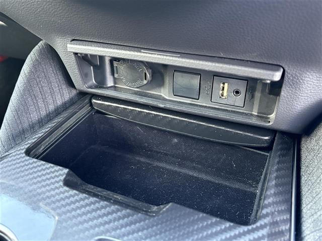 クラウンハイブリッド RS ナビ(Miracast/CD/DVD/SD/AUX/USB/BT) バックカメラ フルセグテレビ レーダークルーズコントロール ETC 2.0 ドライブレコーダー プリクラッシュセーフティ(18枚目)