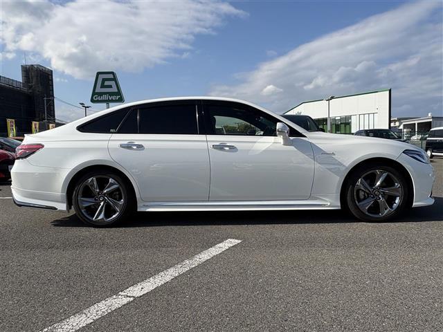 クラウンハイブリッド RS ナビ(Miracast/CD/DVD/SD/AUX/USB/BT) バックカメラ フルセグテレビ レーダークルーズコントロール ETC 2.0 ドライブレコーダー プリクラッシュセーフティ(39枚目)