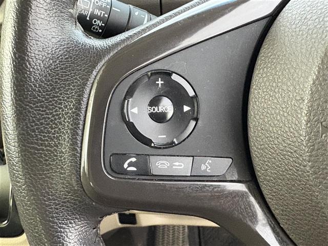 Ｎ－ＢＯＸ Ｇ・ＥＸターボホンダセンシング　ナビ（ＣＤ／ＤＶＤ／ＢＴ／ＳＤ）　バックカメラ　ホンダセンシング　レーダークルーズコントロール　両側パワースライドドア　衝突軽減ブレーキ　リアセンサー　ＥＴＣ　ドライブレコーダー　パドルシフト（5枚目）