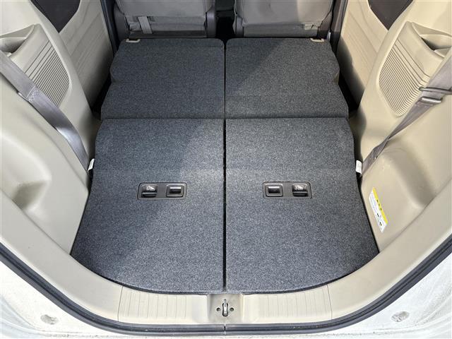 Ｎ－ＢＯＸ Ｇ・ＥＸターボホンダセンシング　ナビ（ＣＤ／ＤＶＤ／ＢＴ／ＳＤ）　バックカメラ　ホンダセンシング　レーダークルーズコントロール　両側パワースライドドア　衝突軽減ブレーキ　リアセンサー　ＥＴＣ　ドライブレコーダー　パドルシフト（32枚目）