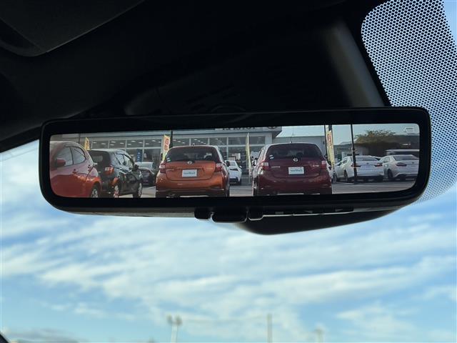 クラウンクロスオーバー Ｇアドバンスド・レザーパッケージ　ナビ　フルセグ　ステリモ　全方位カメラ　ＥＴＣ２．０　セーフティセンス　ＬＫＡ　ＡＣＣ　ＢＳＭ　ＡＢＨ　ＡＨＢ　デジタルミラー　パワーシート　シートヒーター＆クーラー　ＴＶキャンセラー　ＡＣ１００Ｖ（10枚目）