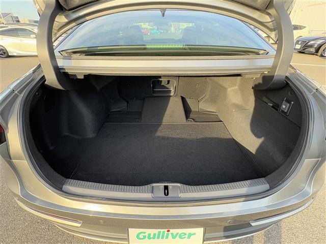 クラウンクロスオーバー Ｇアドバンスド・レザーパッケージ　ナビ　フルセグ　ステリモ　全方位カメラ　ＥＴＣ２．０　セーフティセンス　ＬＫＡ　ＡＣＣ　ＢＳＭ　ＡＢＨ　ＡＨＢ　デジタルミラー　パワーシート　シートヒーター＆クーラー　ＴＶキャンセラー　ＡＣ１００Ｖ（29枚目）