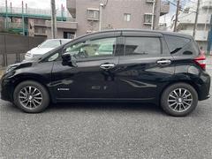 安心の全車保証付き！（※部分保証、国産車は納車後３ヶ月、輸入車は納車後１ヶ月の保証期間となります）。その他長期保証（有償）もご用意しております！※長期保証を付帯できる車両には条件がございます。 6