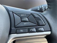 安心の全車保証付き！（※部分保証、国産車は納車後３ヶ月、輸入車は納車後１ヶ月の保証期間となります）。その他長期保証（有償）もご用意しております！※長期保証を付帯できる車両には条件がございます。 6