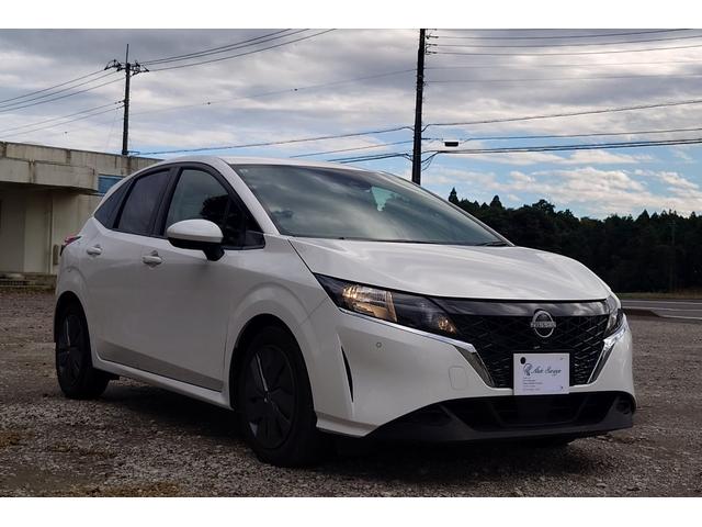 ノート X レンタアップ コーナーセンサー インテリキー アイドリングストップ オートマチックハイビーム オートエアコン スマートミラー アラウンドビュー(6枚目)