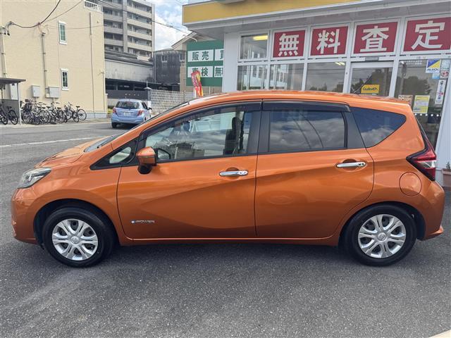 ノート e-パワー X 当店買取車/禁煙車/純正ナビ/フルセグTV/ドアミラーウインカー/スマートキー/プッシュスタート/ドラレコ/コナーセンサー/オートライト/メッキドアノブ/ETC/ステアリングスイッチ/eパワー/(6枚目)