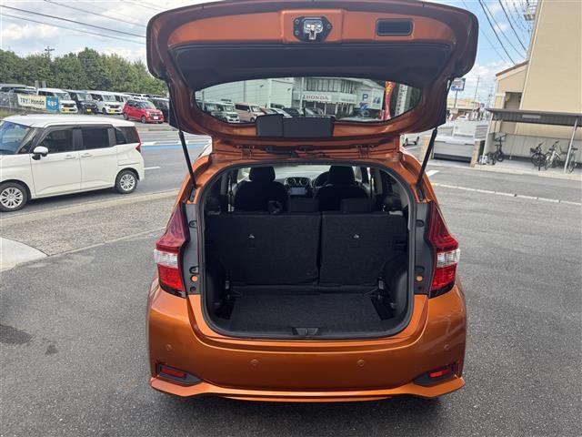 ノート e-パワー X 当店買取車/禁煙車/純正ナビ/フルセグTV/ドアミラーウインカー/スマートキー/プッシュスタート/ドラレコ/コナーセンサー/オートライト/メッキドアノブ/ETC/ステアリングスイッチ/eパワー/(11枚目)