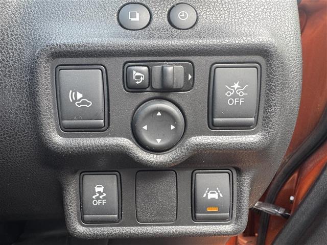 ノート e-パワー X 当店買取車/禁煙車/純正ナビ/フルセグTV/ドアミラーウインカー/スマートキー/プッシュスタート/ドラレコ/コナーセンサー/オートライト/メッキドアノブ/ETC/ステアリングスイッチ/eパワー/(19枚目)