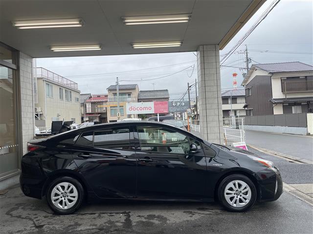 プリウス S 当店買取/社外8インチナビ/バックカメラ/PCS/LDA/クルーズコントロール/Bluetooth/LEDヘッド/AHB/Aライト/CD/DVD/USB/ISOFIX/純正アルミ/ETC(8枚目)