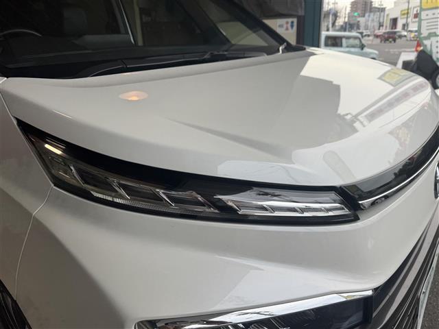 ヴォクシー ハイブリッドS-Z クリアランスソナ レーダクルーズ 2.0ETC シートH オートLED インテリキー 地デジTV 1オナ フルオートエアコン リアカメラ エアバッグ ABS ナビTV キーレス PS LEDランプ(21枚目)