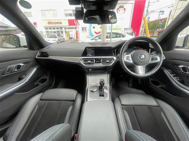 ３シリーズ ３２０ｉツーリング　Ｍスポーツ　当店買取／禁煙／３６０度カメラ／純正Ｍナビ／インテリセーフティ／ＡＣＣ／ＢＳＭ／アルカンターラコンビハーフレザー／置くだけ充電／ハンズフリーＰゲート／ＬＥＤヘッド／Ａライト／ＡＨＢ／Ｐアシストプラス（29枚目）