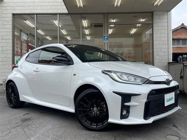 ＧＲヤリス ＲＳ　当店買取／禁煙／１オーナー／純正ディスプレイオーディオナビ機能付／バックカメラ／ＲＣＴＡ／ＬＴＡ／ＢＳＭ／ＰＣＳ／ＲＳＡ／レーダークルーズコントロール／ＬＥＤヘッド／ＡＨＢ／Ａライト／Ｐソナー（20枚目）