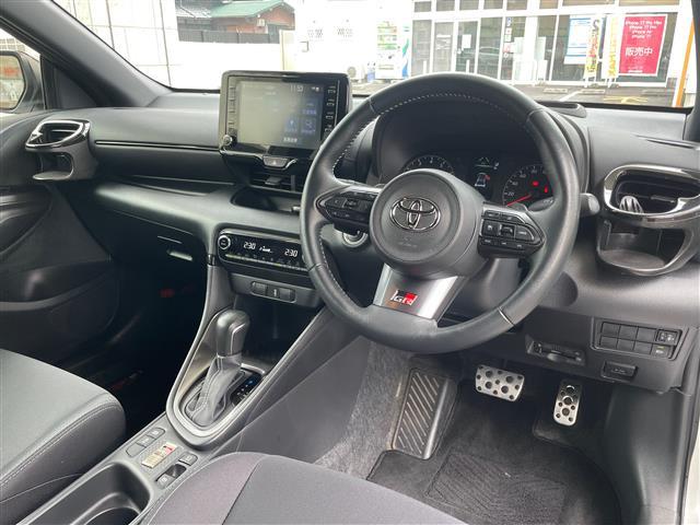 ＧＲヤリス ＲＳ　当店買取／禁煙／１オーナー／純正ディスプレイオーディオナビ機能付／バックカメラ／ＲＣＴＡ／ＬＴＡ／ＢＳＭ／ＰＣＳ／ＲＳＡ／レーダークルーズコントロール／ＬＥＤヘッド／ＡＨＢ／Ａライト／Ｐソナー（39枚目）