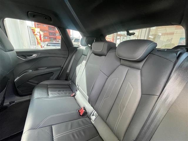 Ｑ４ ｅ－トロン ４０ｅ－トロン　Ｓライン　当店買取／禁煙／１オーナー／Ｓｌｉｎｅ黒革／Ｓｌｉｎｅステア／純正ＭＭＩナビ／バーチャルコックピット／マトリックスＬＥＤ／アダプティブクールーズアシスト／ＢＳＭ／シートヒーター／純正２０ＡＷ／ＥＴＣ（41枚目）