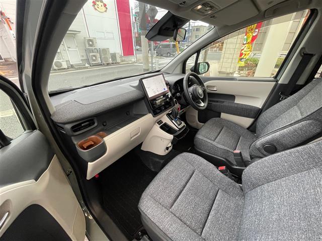 シエンタ ハイブリッドＺ　１オーナー／当店買取／禁煙／アーバンカーキ２トン／全方位カメラ／純正Ｄオーディオナビ／フルセグＴＶ／ＴＶキャン／　Ｂｌｕｅｔｏｏｔｈ／Ｃａｒｐｌａｙ／ＰＣＳ／ＬＫＡ／ＰＤＡ／ＰＫＳＢ／ＲＣＴＡ／ＡＨＢ（34枚目）