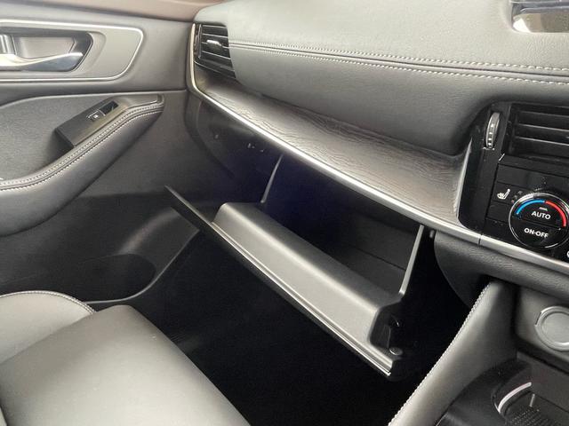 エクストレイル G e-4ORCE 当店買取/1オーナー/後期/禁煙/純正Mナビ/インテリS/プロパイロット/Pアシスト/BSM/ACC/Dインナミラー/LEDヘッド/AHB/革シート/全シートヒーター/純正19AW/ETC2.0(30枚目)