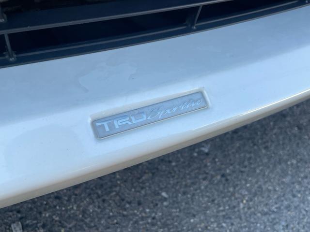 カローラフィールダー ハイブリッドG エアロツアラー・ダブルバイビー 当店買取/禁煙/純正エアロ/TRDFエアロ/純正ナビ/フルセグ/バックカメラ/Bluetooth/SD/CD/DVD/ハーフレザー/社外マフラー/社外16AW/HID/Aライト/ISOFIX(5枚目)