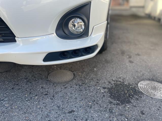 カローラフィールダー ハイブリッドG エアロツアラー・ダブルバイビー 当店買取/禁煙/純正エアロ/TRDFエアロ/純正ナビ/フルセグ/バックカメラ/Bluetooth/SD/CD/DVD/ハーフレザー/社外マフラー/社外16AW/HID/Aライト/ISOFIX(8枚目)