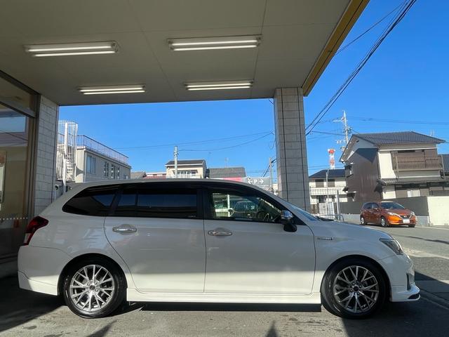 カローラフィールダー ハイブリッドG エアロツアラー・ダブルバイビー 当店買取/禁煙/純正エアロ/TRDFエアロ/純正ナビ/フルセグ/バックカメラ/Bluetooth/SD/CD/DVD/ハーフレザー/社外マフラー/社外16AW/HID/Aライト/ISOFIX(12枚目)