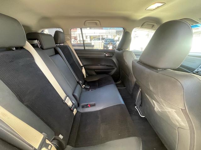 カローラフィールダー ハイブリッドG エアロツアラー・ダブルバイビー 当店買取/禁煙/純正エアロ/TRDFエアロ/純正ナビ/フルセグ/バックカメラ/Bluetooth/SD/CD/DVD/ハーフレザー/社外マフラー/社外16AW/HID/Aライト/ISOFIX(39枚目)