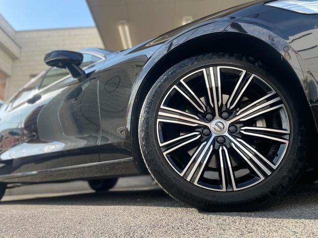 V60 T5 インスクリプション 当店買取/禁煙/インテリセーフティ/360度カメラ/BLIS/パイロットA/ACC/LKA/茶革シート/Pシートマッサージ機能付/LEDヘッド/AHB/シートH/シートベンチレーター/Sキー/保証書(14枚目)