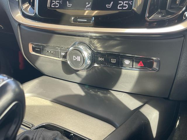 V60 T5 インスクリプション 当店買取/禁煙/インテリセーフティ/360度カメラ/BLIS/パイロットA/ACC/LKA/茶革シート/Pシートマッサージ機能付/LEDヘッド/AHB/シートH/シートベンチレーター/Sキー/保証書(38枚目)